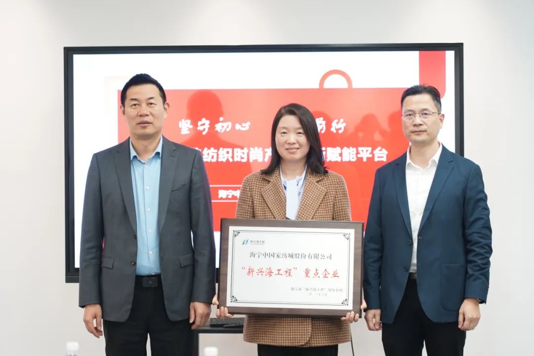 1701306745729474.jpg 640 (1).jpg